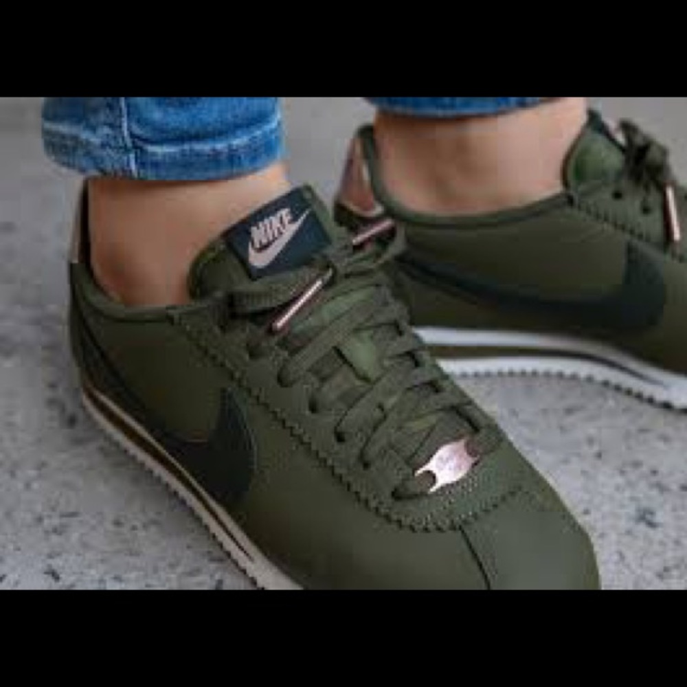 Nike Cortez Olive Green - Women’s 8